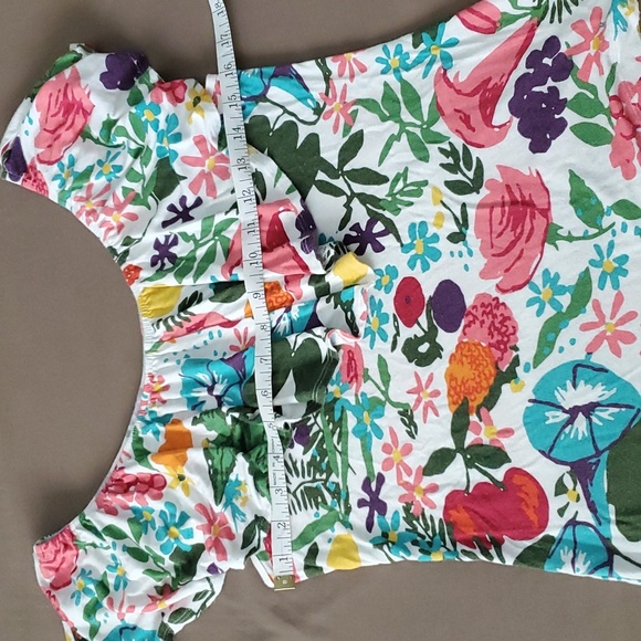 Postmark Floral Ruffle Top - Picture 9 of 9